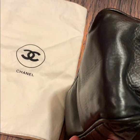 SOLD Chanel lambskin tote bag - Picture 9 of 10